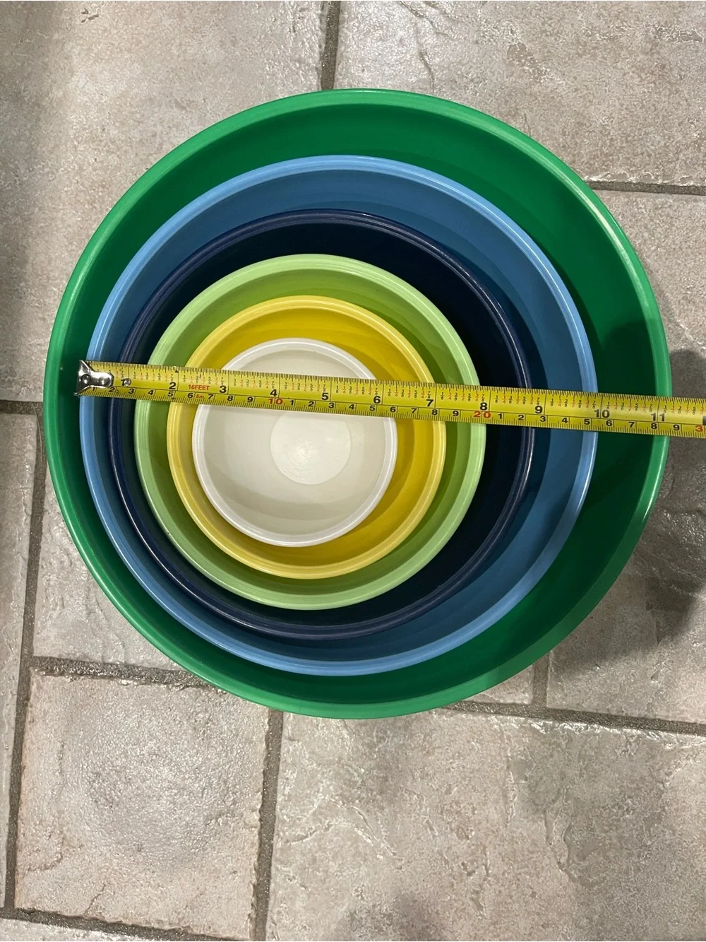 Colorful Nested Mixing Bowls - Green, lite, Dark Blue, Lite green, Yellow, White